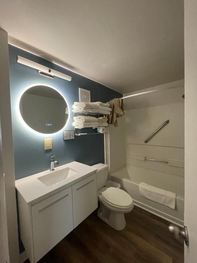 ساليدا Woodland Motel المظهر الخارجي الصورة