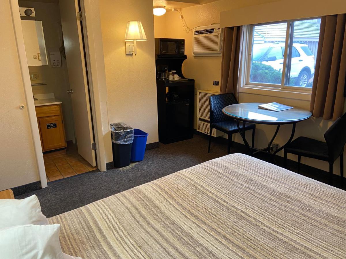 ساليدا Woodland Motel المظهر الخارجي الصورة